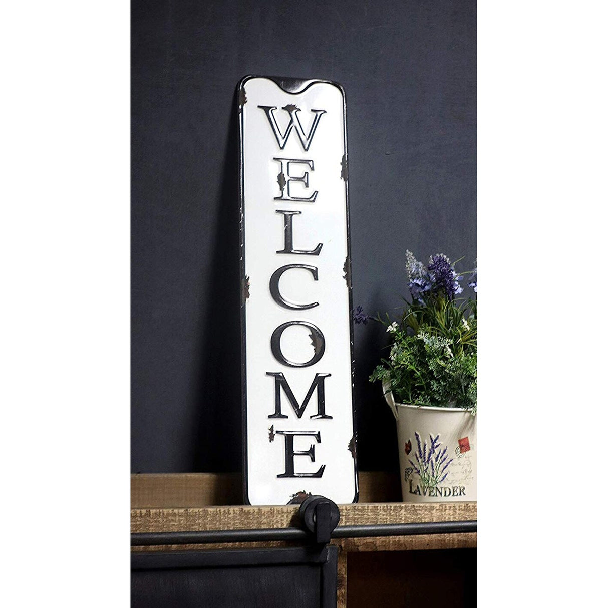 Metal Tin Sign Decor with Welcome Message