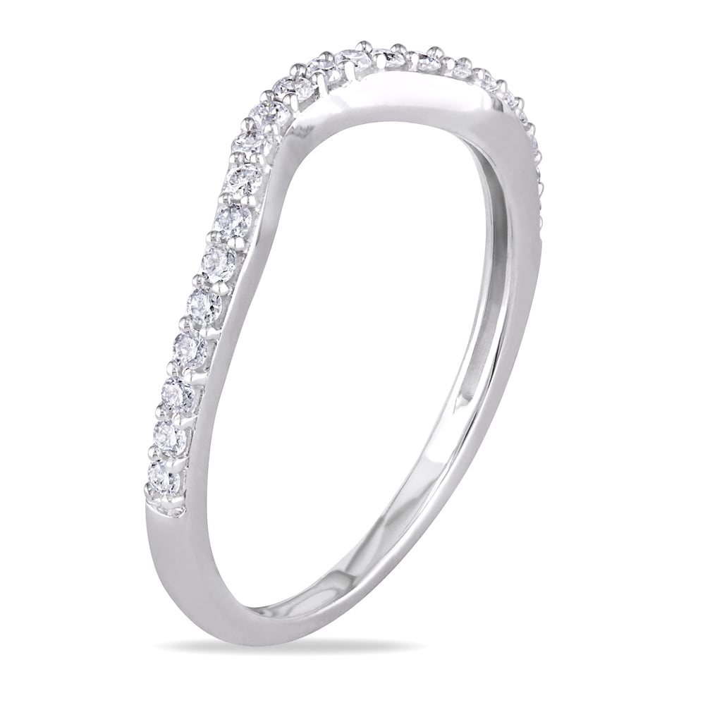 Miadora 10k White Gold 1/5ct TDW Diamond Curved Wedding Band