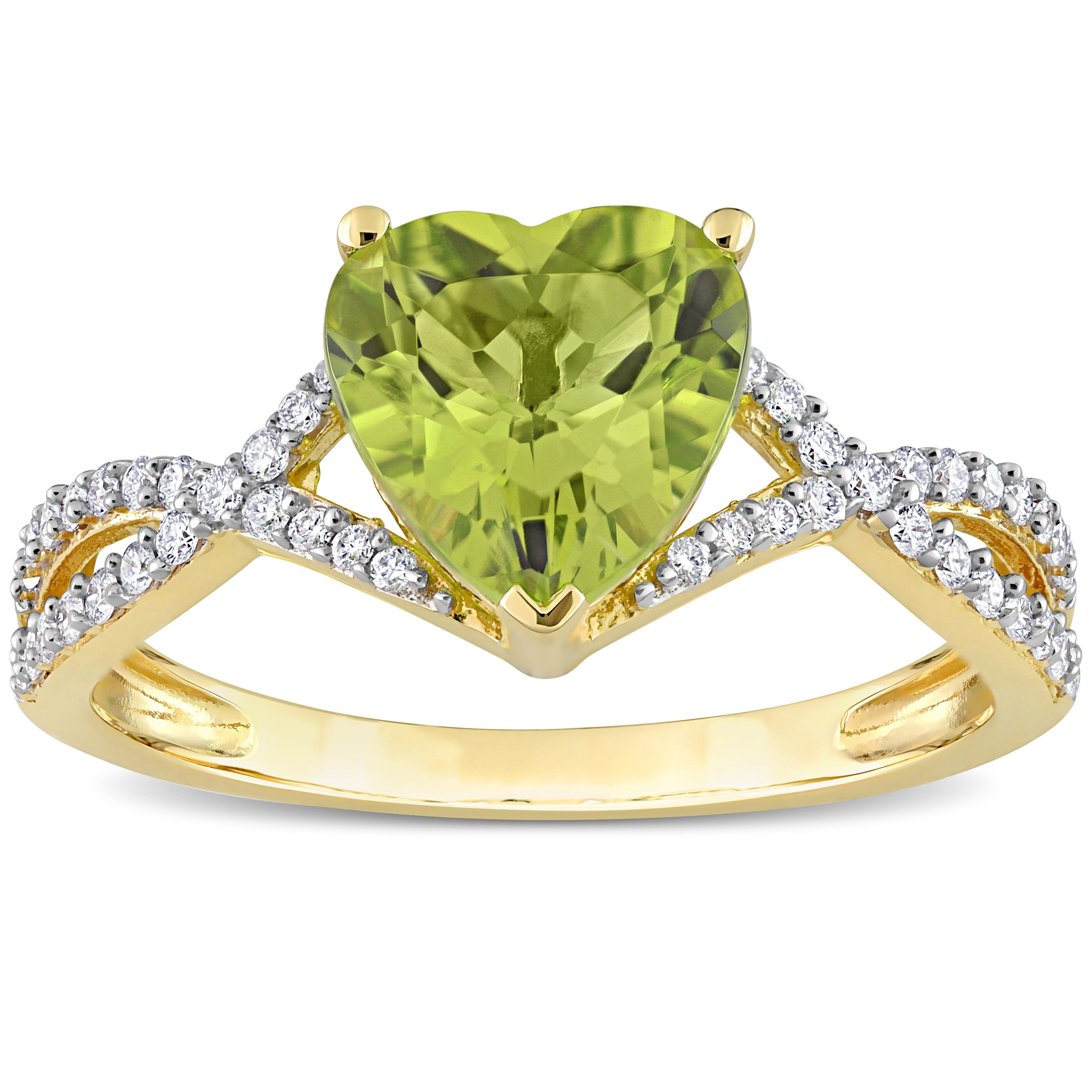 Miadora Heart-cut Peridot and 1/5ct TDW Diamond Crossover Ring in 14k Yellow Gold