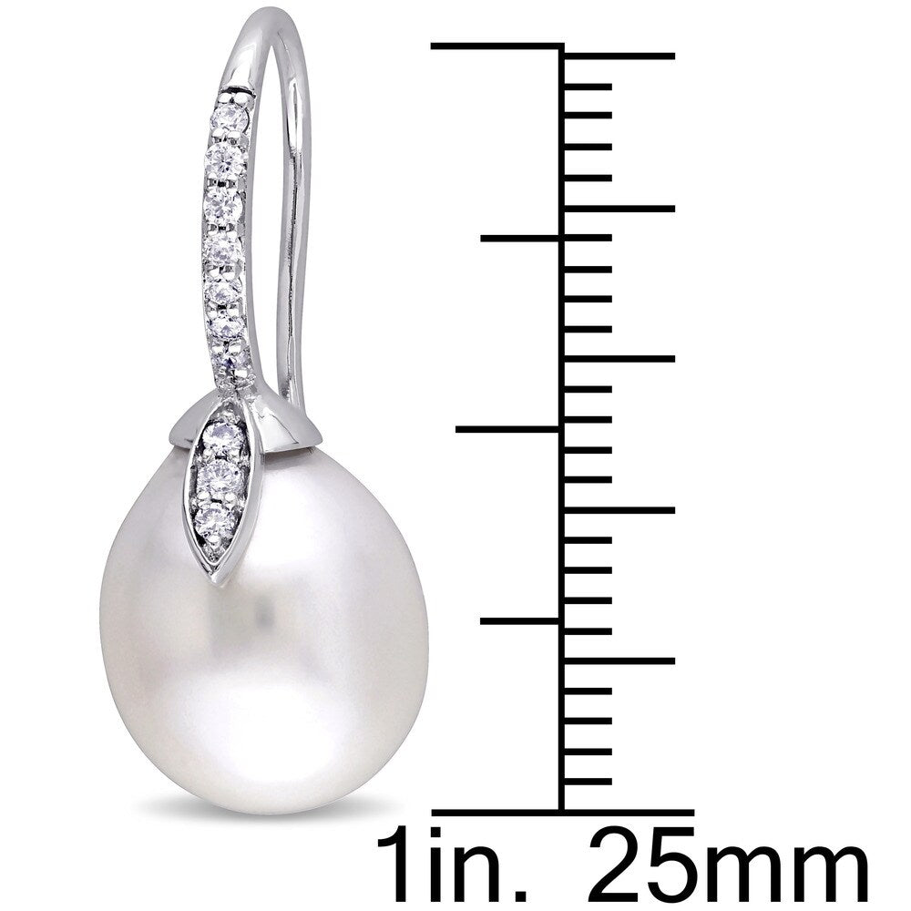Miadora Signature Collection 14k White Gold Cultured South Sea Pearl and 1/5ct TDW Diamond Linear Flower Earrings (G-H, SI1-SI2)