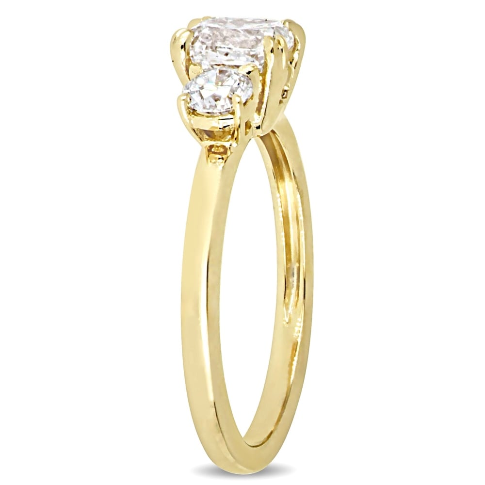 Miadora Signature Collection 14k Yellow Gold 1-1/2ct TDW Diamond 3-Stone Engagement Ring