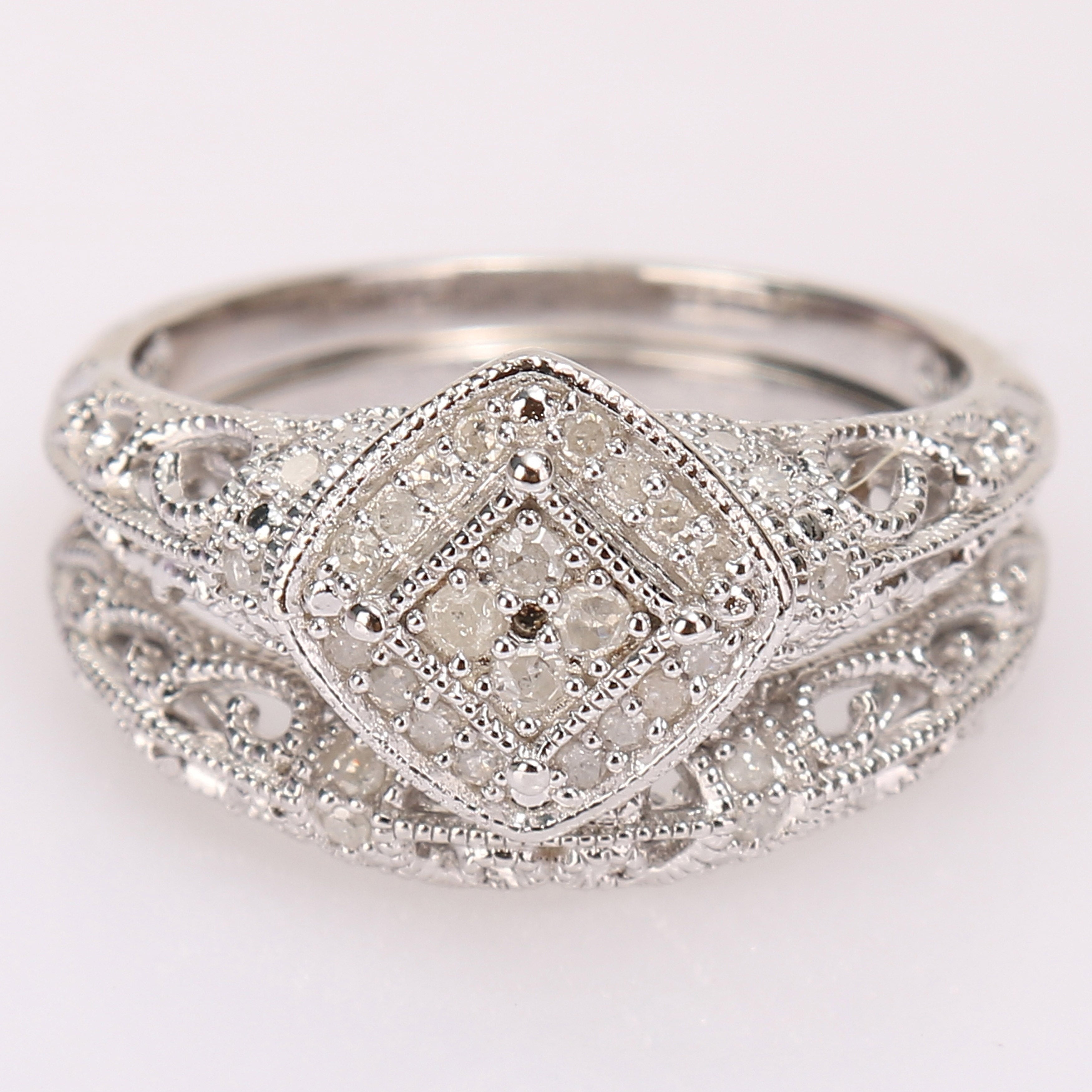 Miadora Sterling Silver 1/5ct TDW Diamond Vintage Bridal Ring Set