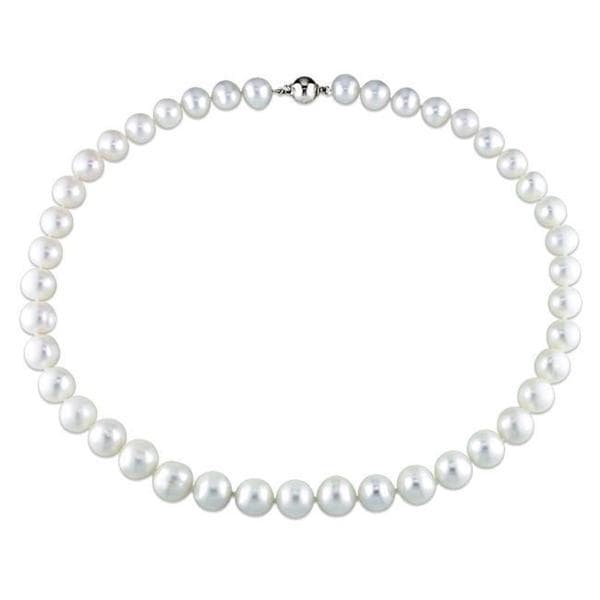 Miadora White Cultured Freshwater Pearl 18-inch Necklace (10-11 mm)