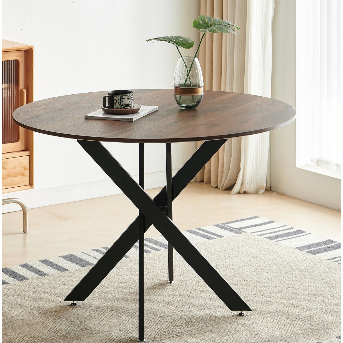 Mid-century Dining Table With Round Table Top Pedestal Dining Table