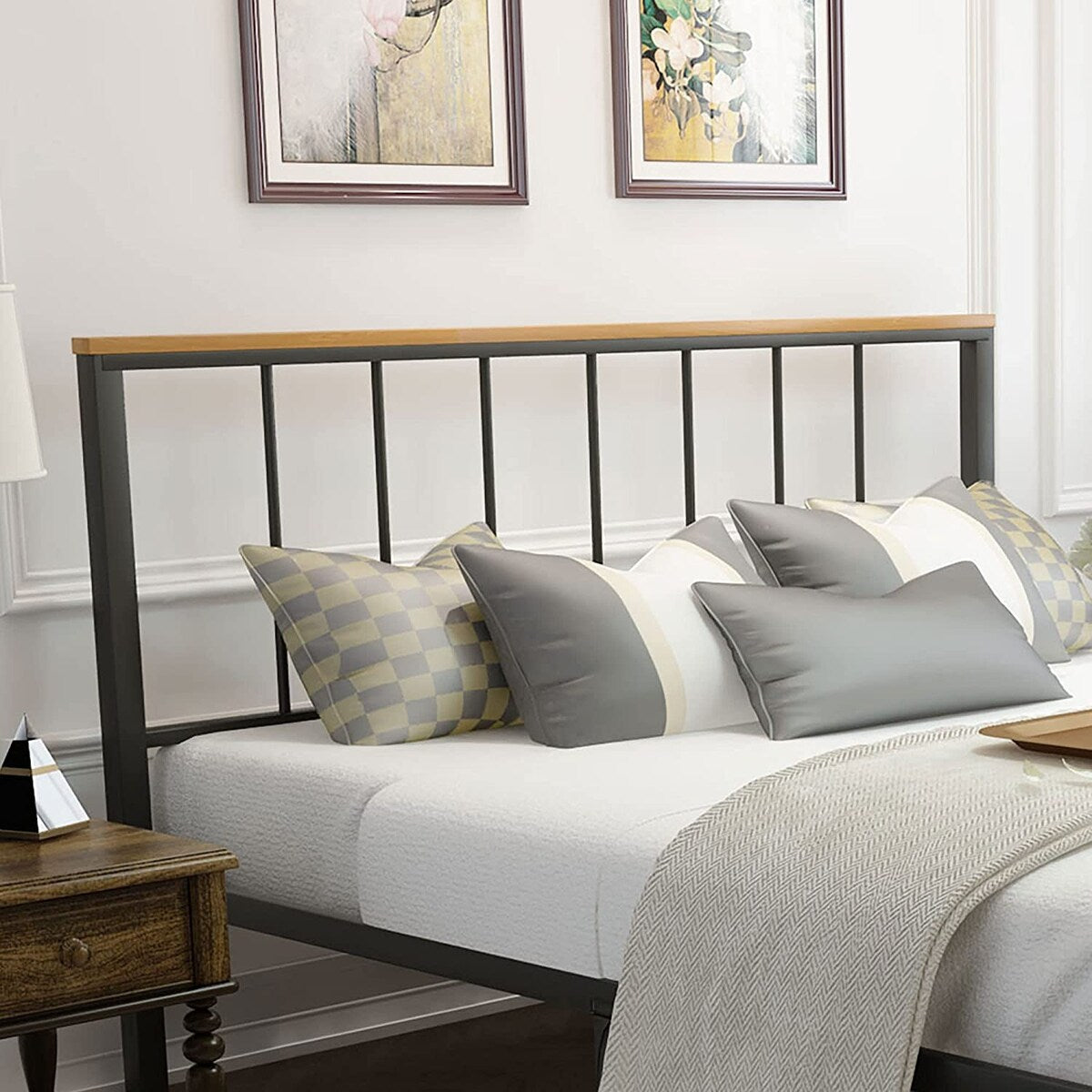 Mieres Industrial Metal Platform Bed Frame with Headboard & Footboard