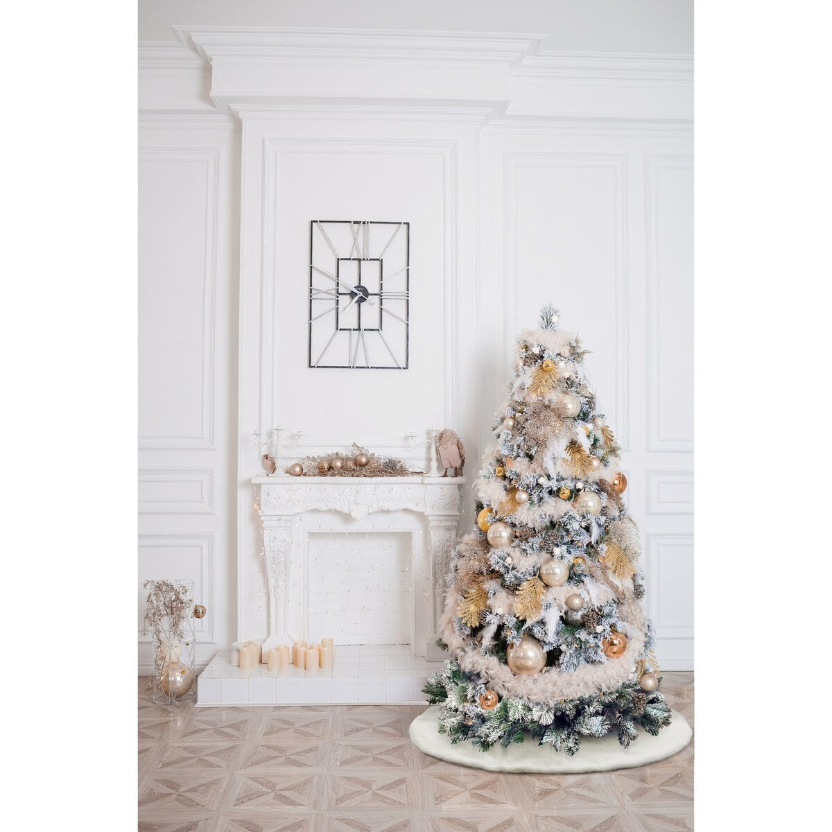Mina Victory Home For The Holiday White Tree Skirt , ( 4'4" x 4'4" ROUND )