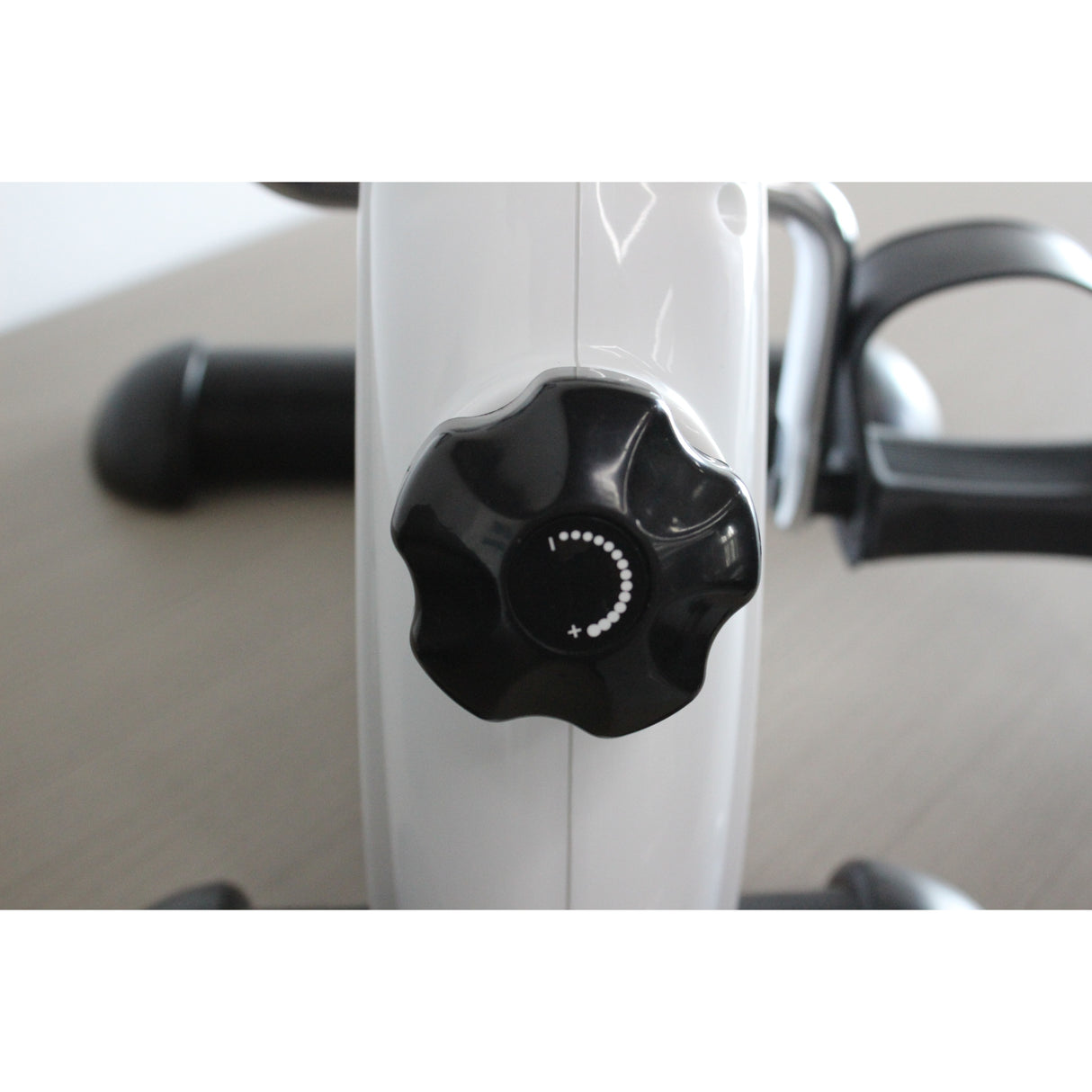 Mini Exercise Bike Rehabilitation Training With Electronic Display & Instep Restraint Strap