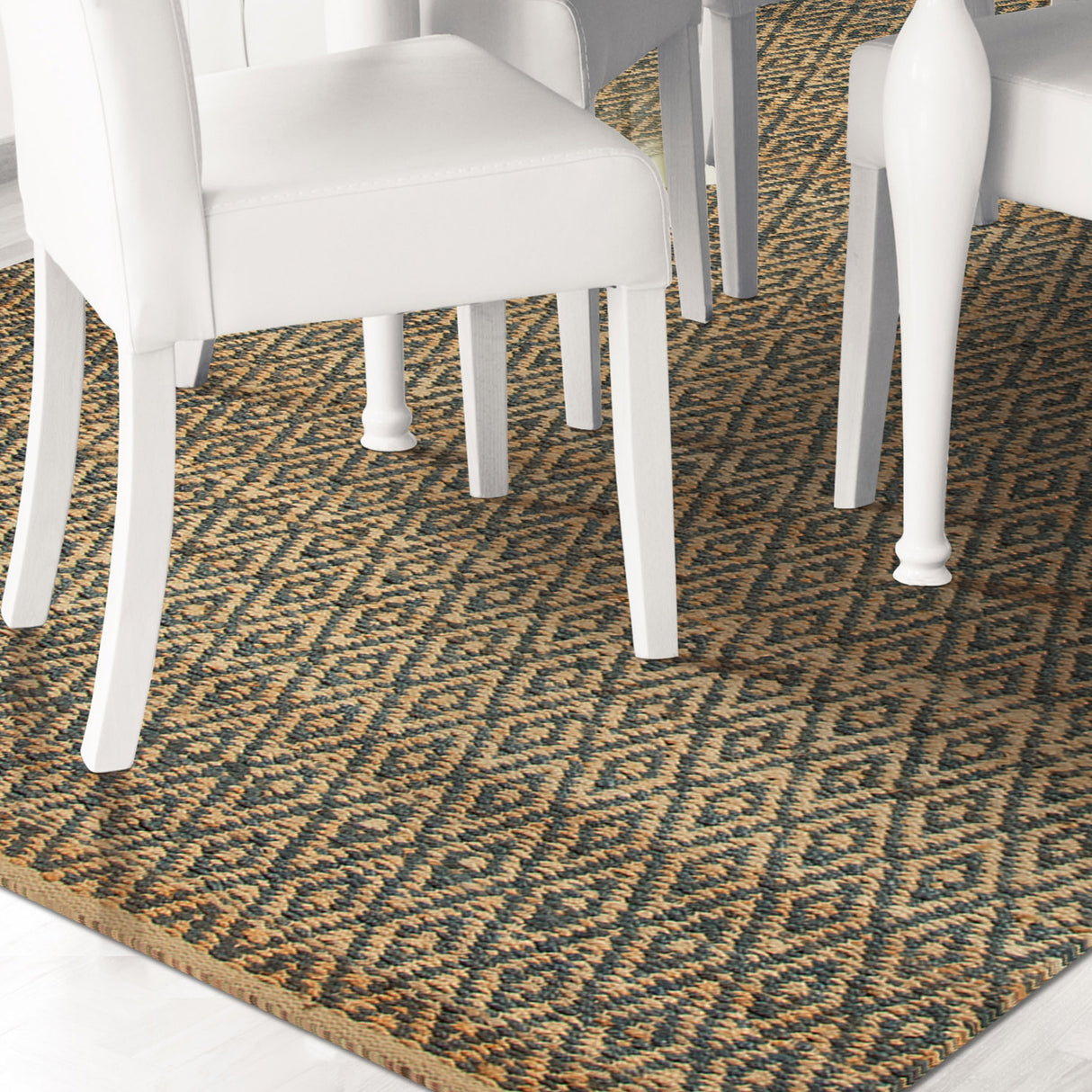 Superior Natural Jute Flatweave Diamond Reversible Black Area Rug