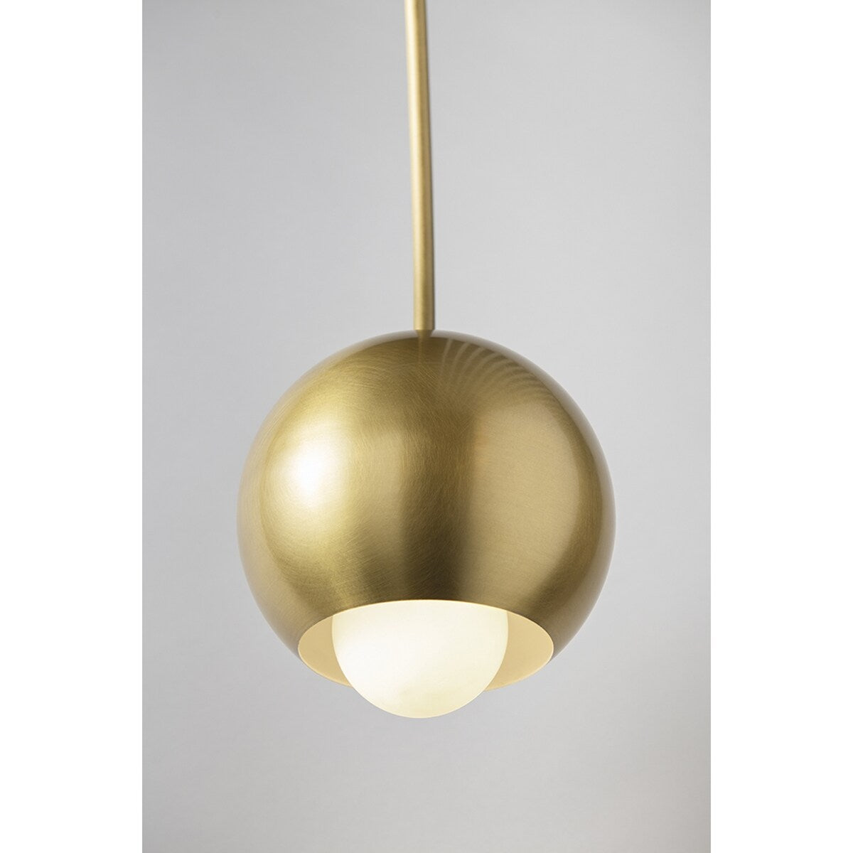 Mitzi by Hudson Valley Lighting Willow 4-light Aged Brass and Black Chandelier