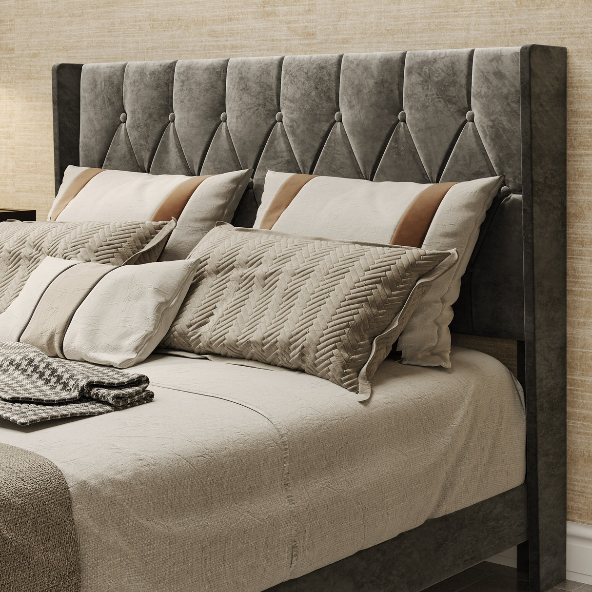 Rhombus/Square Velvet Tufted Headboard Platform Bed Frame
