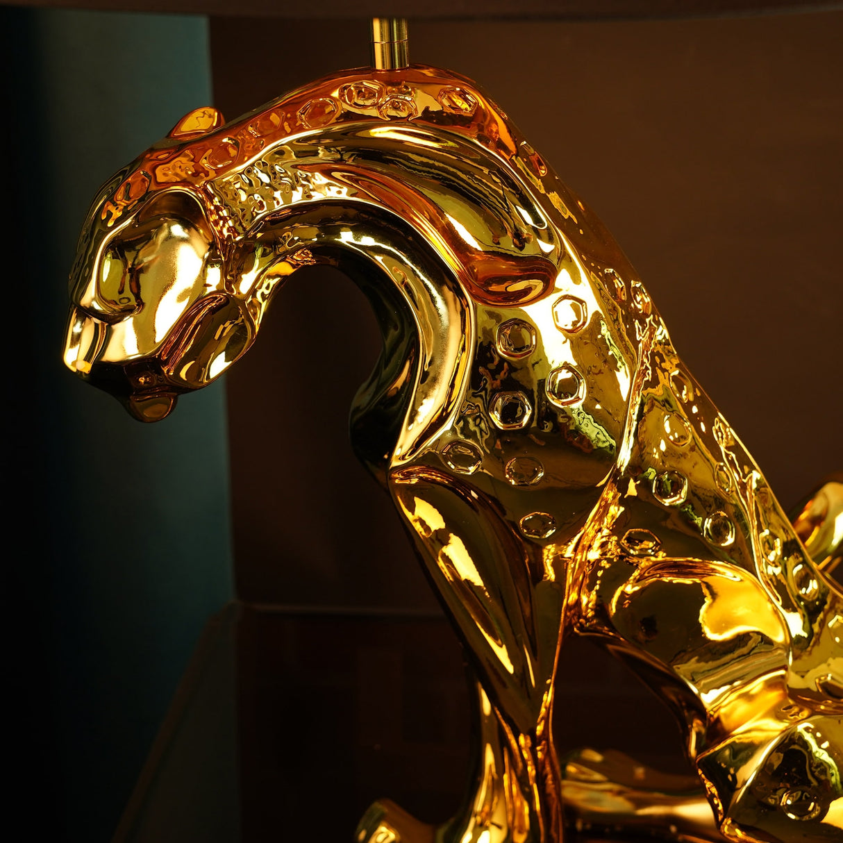Modern 30" Jaguar Table Lamp