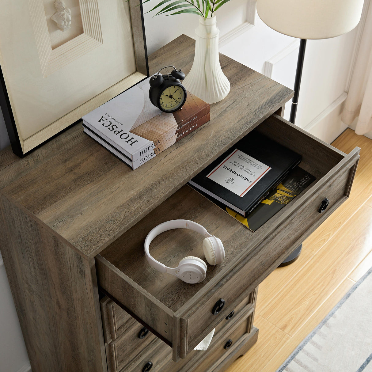 Modern 6-Drawer Bedroom Dresser