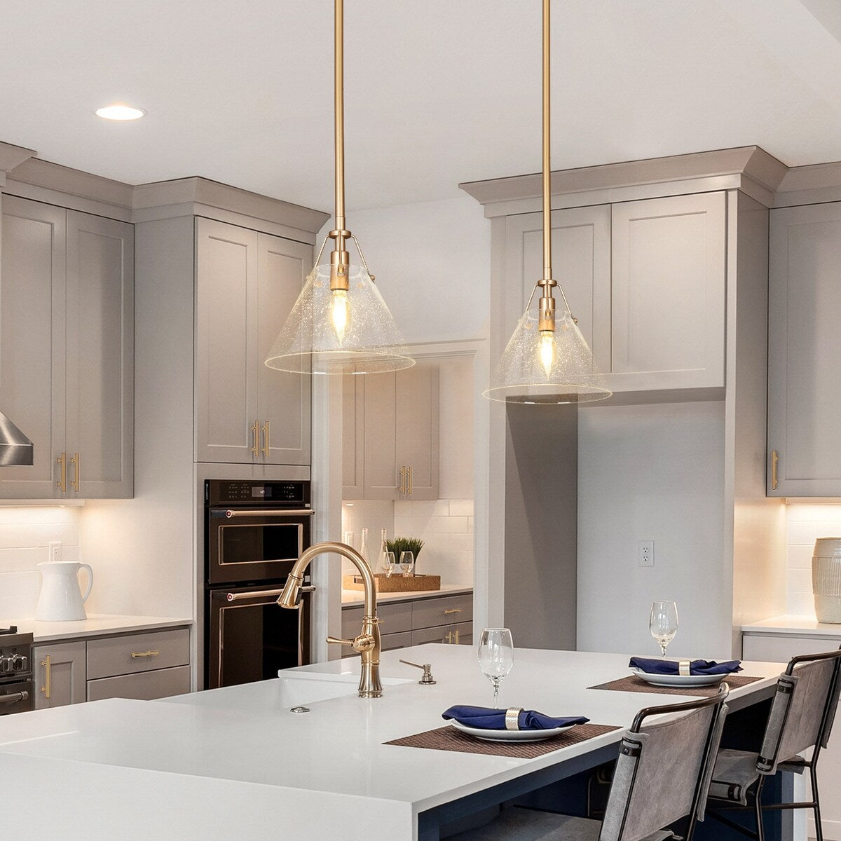Modern Contemporary Mini 1-light Cone Kitchen Islands Pendant Lights with Seeded Glass Shade - D 7.9'' x H 70.9''