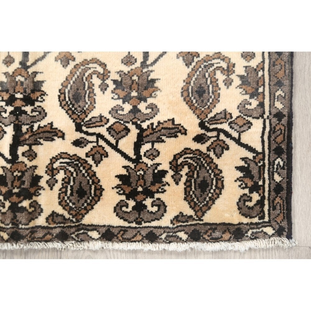 Modern Hand Made Wool Tradtional Gabbeh Persian Area Rug - 5'2" x 3'6" - 5'2" x 3'6"