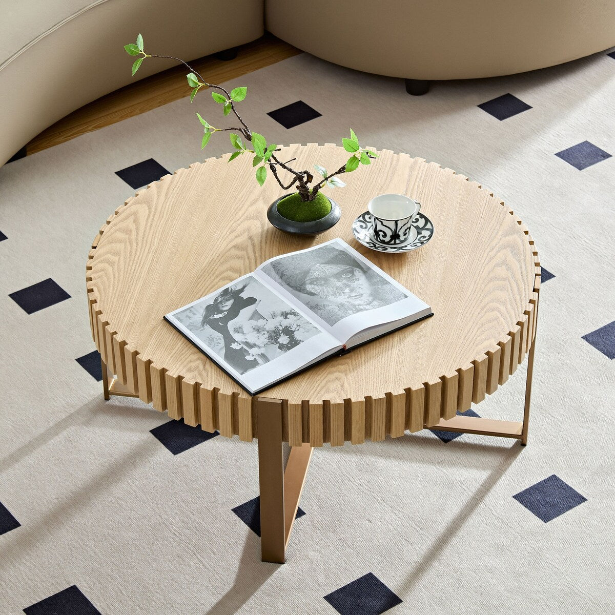 Modern Handcraft Drum Coffee Table 31.5 inch Round Coffee Table for Living Room,Small Coffee Table with Sturdy Pedestal