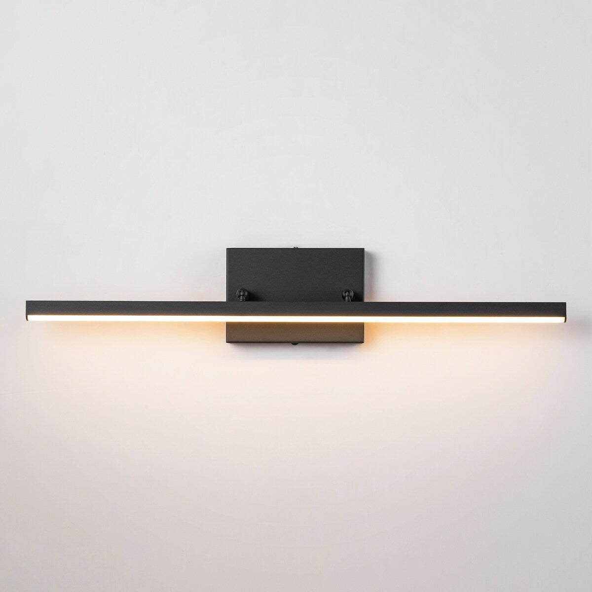 1-Light Modern Black Aluminum Linear Wall Light Strip Dimmable Integrated LED Bathroom Vanity Light