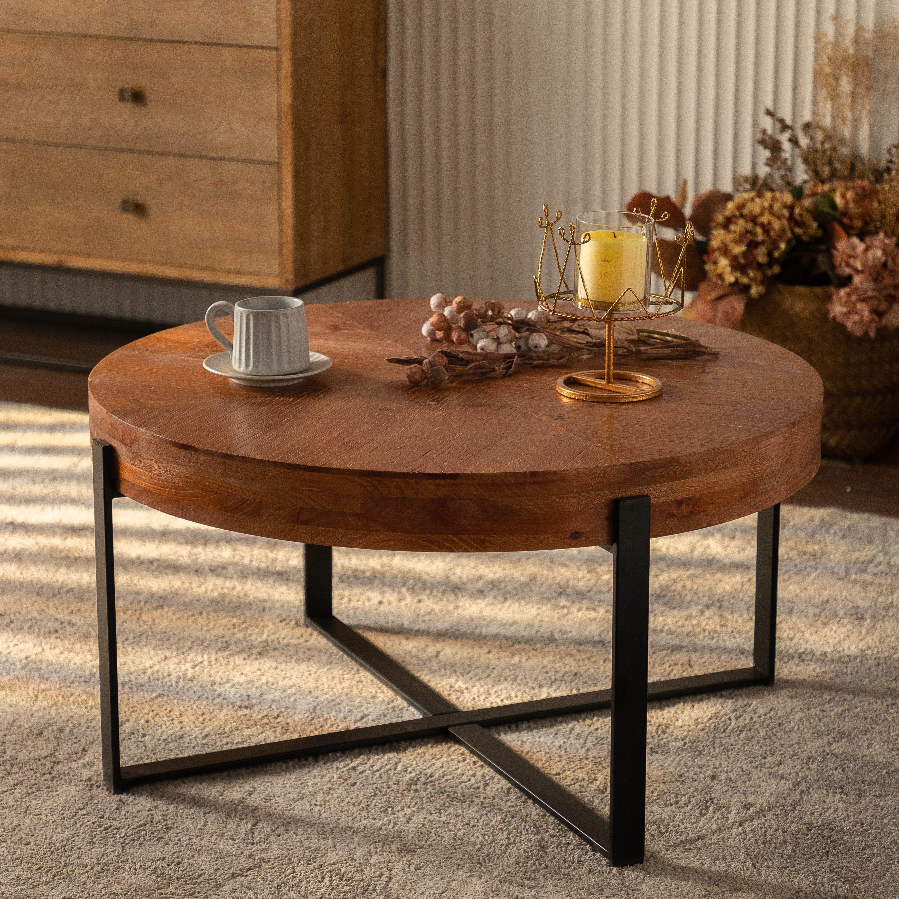 Modern Retro Splicing Fir Wood Table Top Round Coffee Table with Black