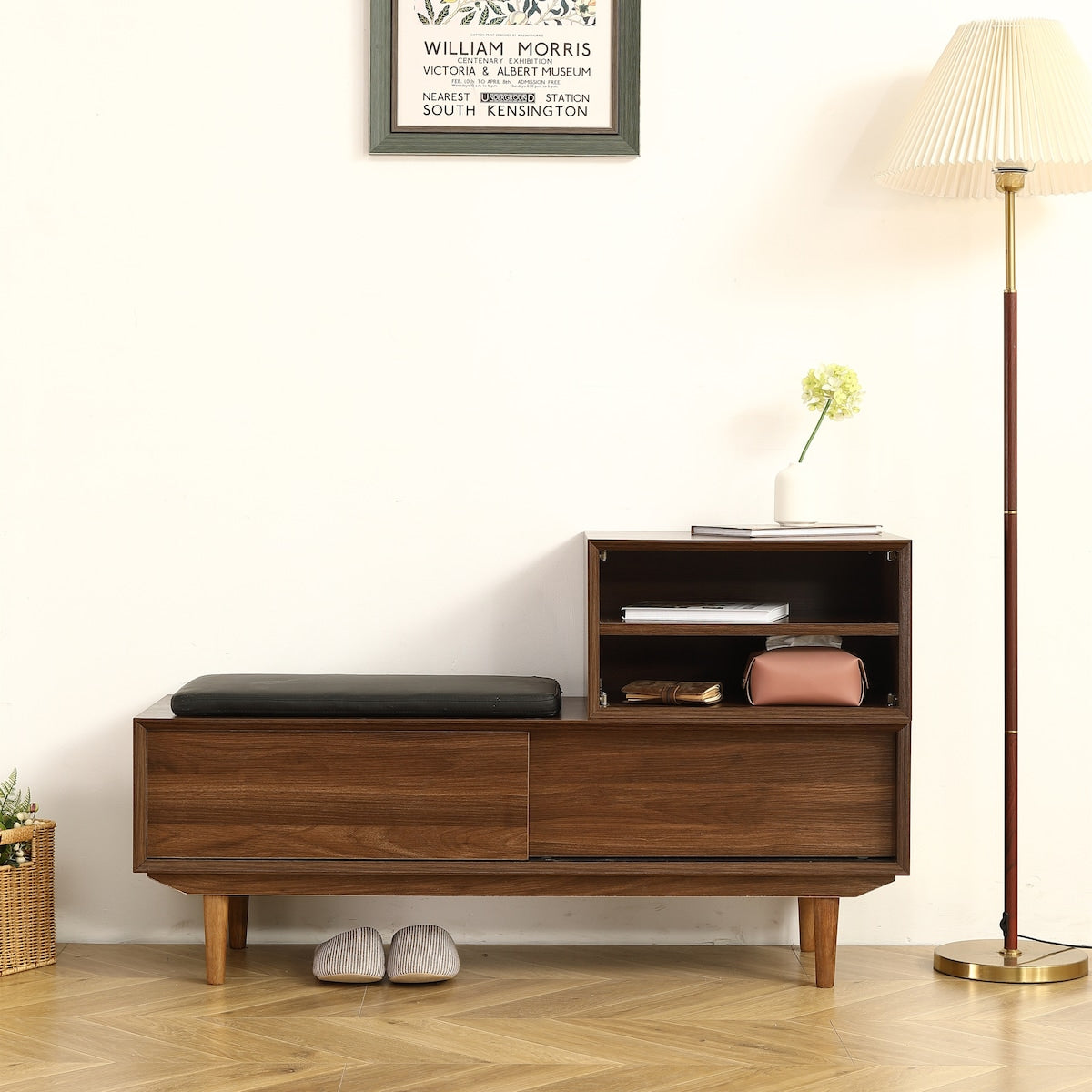 Modern Shoe Changing Cabinet with Cushion