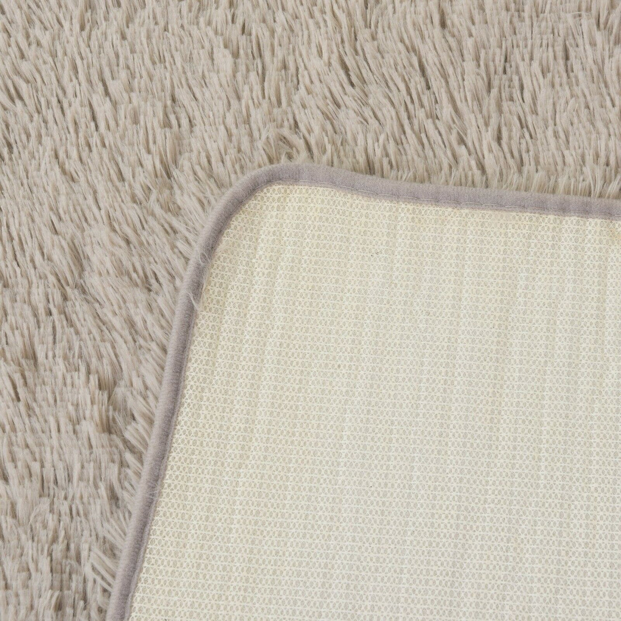 Modern Soft PV Plush Furry Area Rug - Non-Slip Fuzzy Shag - Floor Carpet for Bedroom, Living Room, Nursery - Solid Color