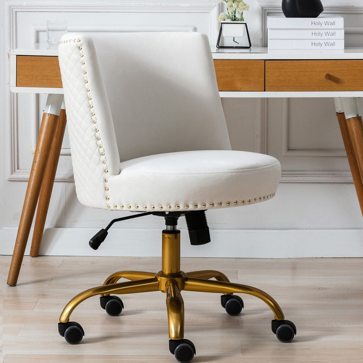 Velvet Home Office Desk Chair, Swivel Accent Chair for Living Room and Bedroom, Modern Tilt Task Chair for Computer Desk (Ivory)