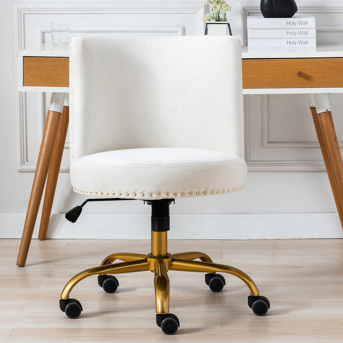 Velvet Home Office Desk Chair, Swivel Accent Chair for Living Room and Bedroom, Modern Tilt Task Chair for Computer Desk (Ivory)