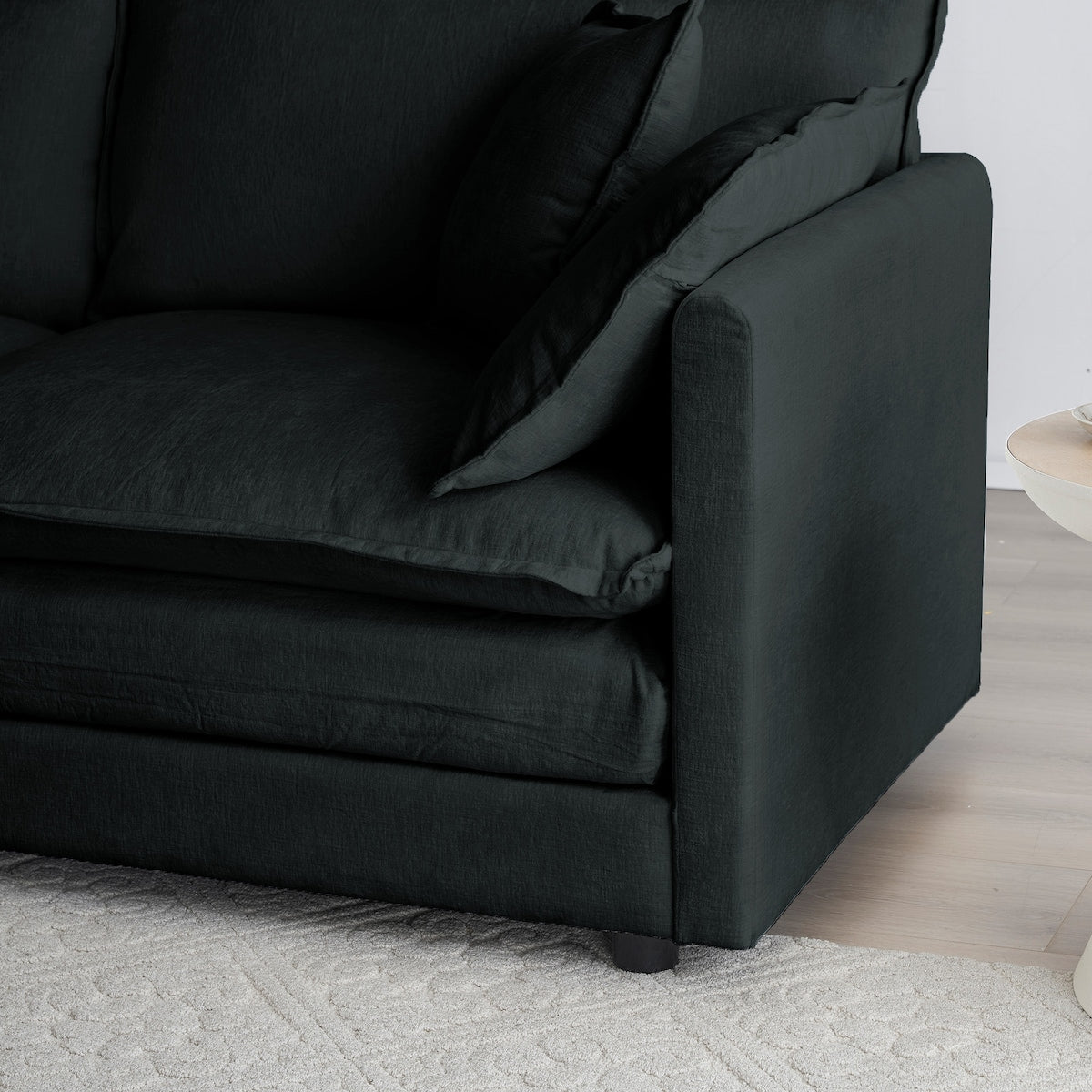 Modern Upholstered Accent Chair Single Sofa Armchair Living Room Chair with 1 Toss Pillow and Deep Seat