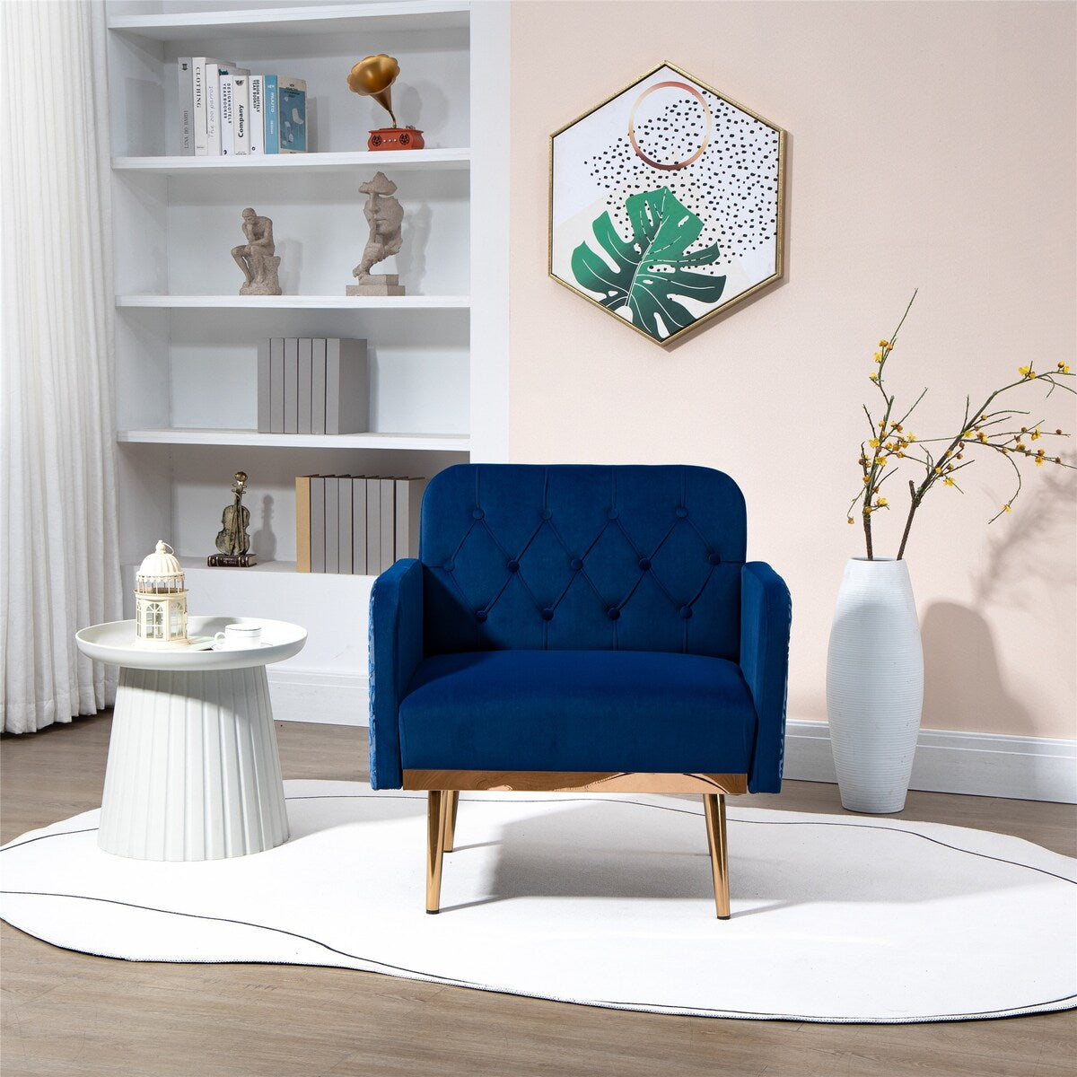 Modern chaise lounge chair /accent chair