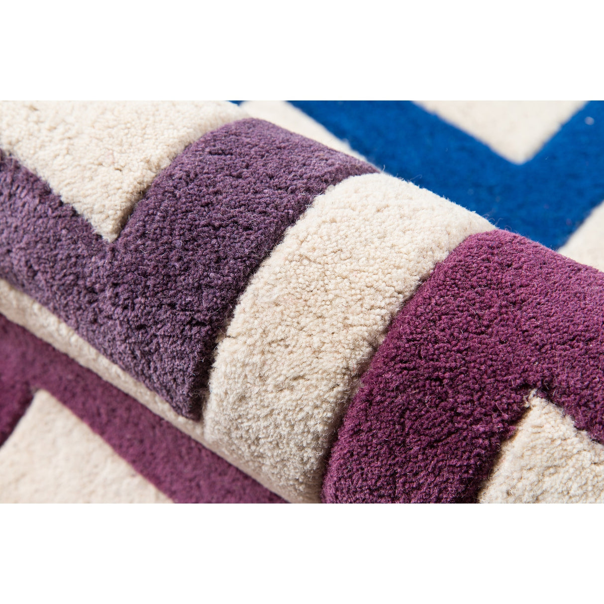 Momeni Delhi Hand Tufted Wool Modern Chevron Area Rug