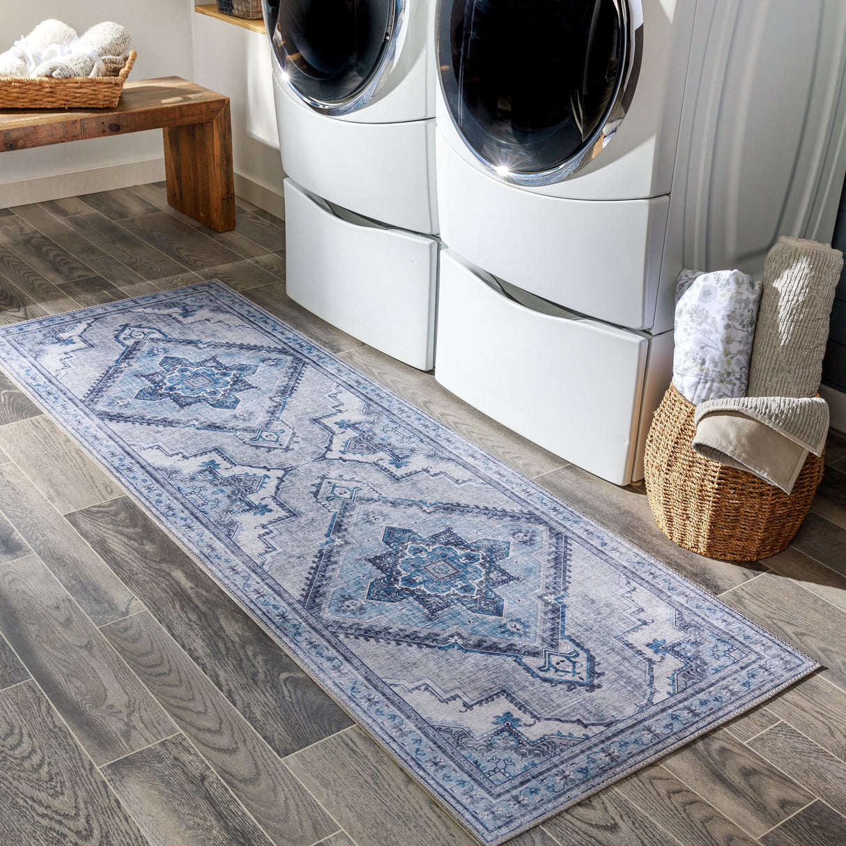 Mozelle Persian Medallion Area Rug