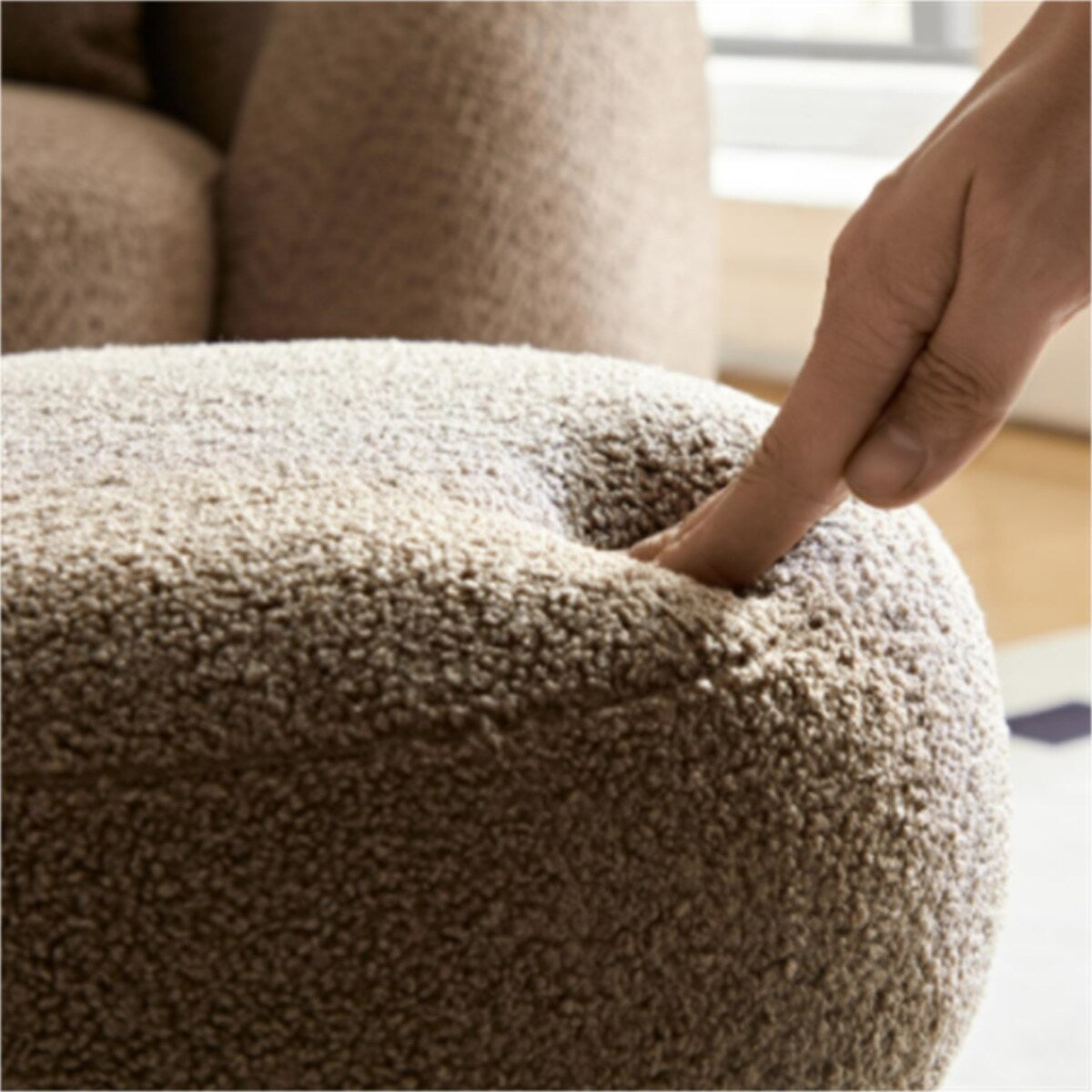 Mushroom stool