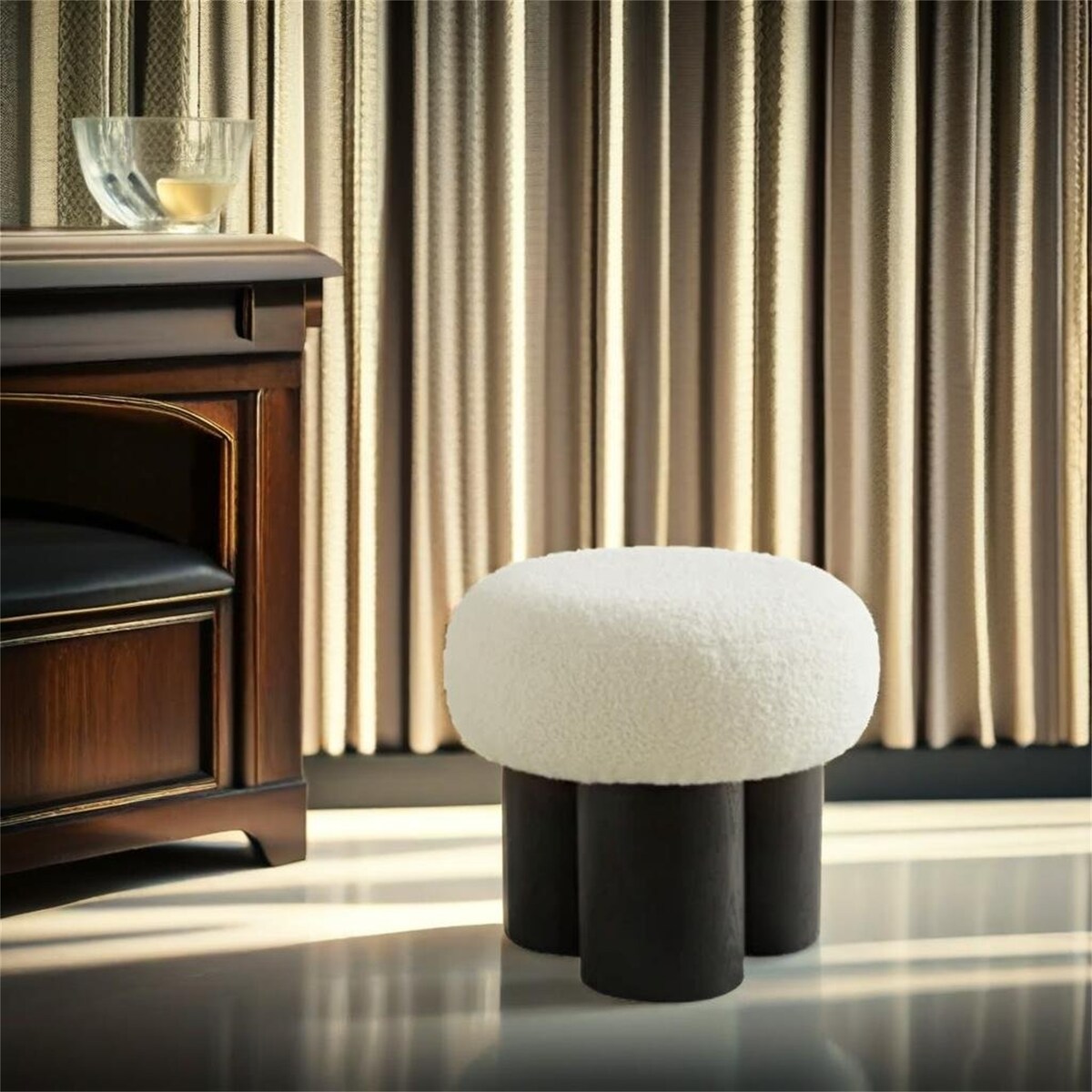 Mushroom stool