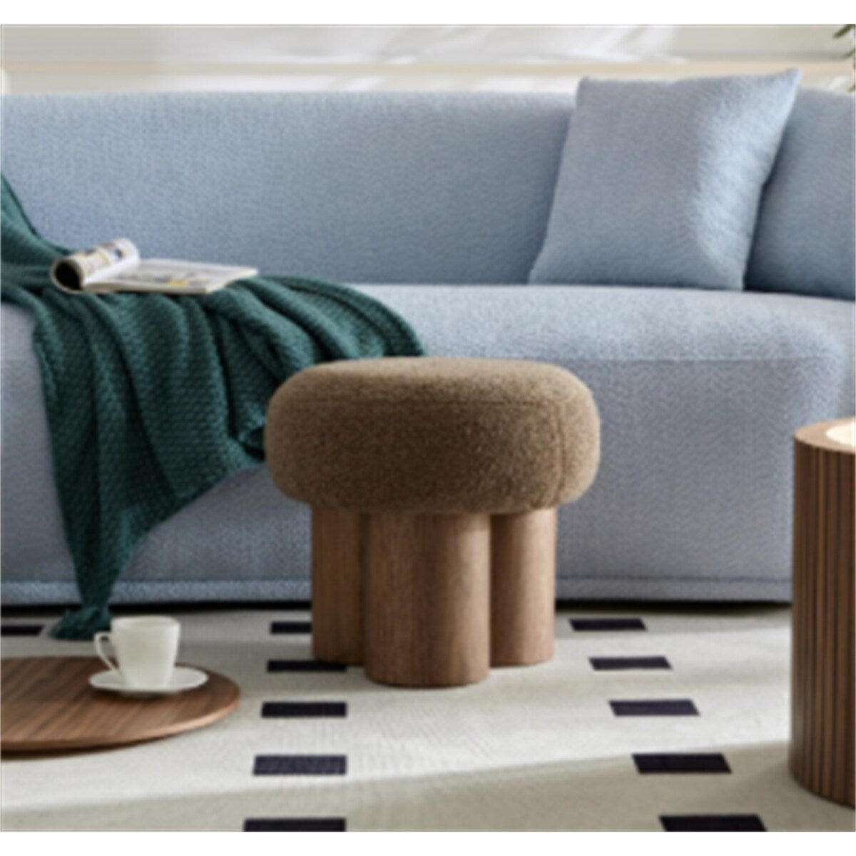Mushroom stool