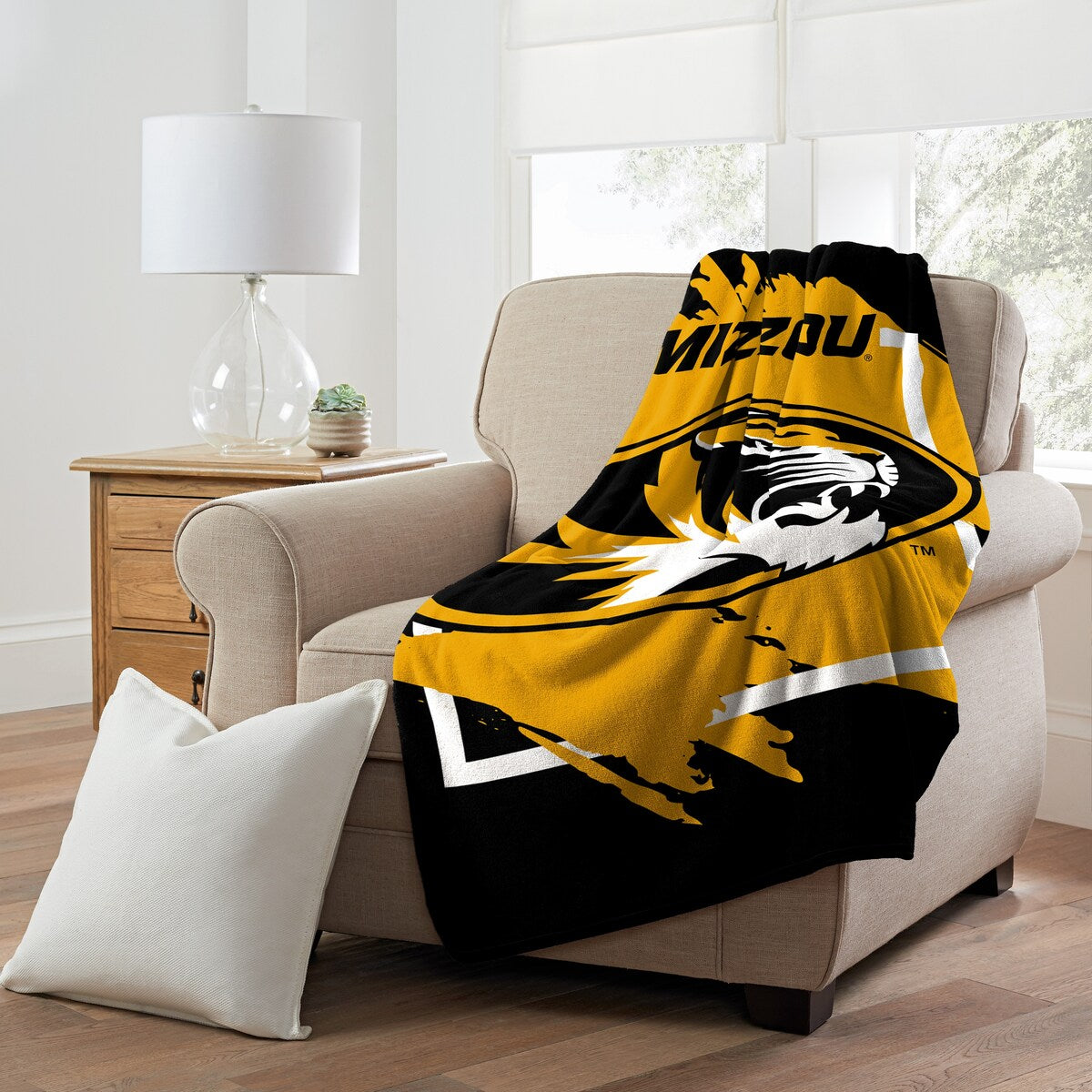 NCAA Dimensional Missouri Micro Raschel Throw