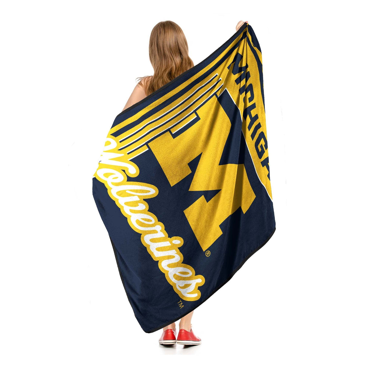 NCAA Michigan Wolverines 46" x 60" Microfiber Throw Blanket