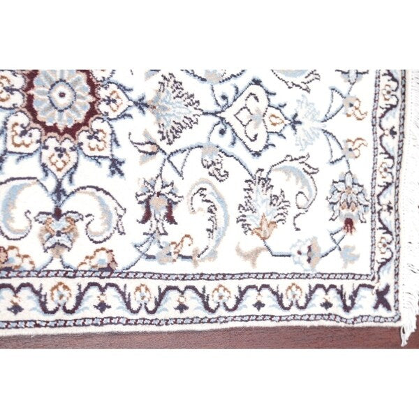 Nain Floral Hand Knotted Wool Persian Rug - 4'8" x 2'3" Runner