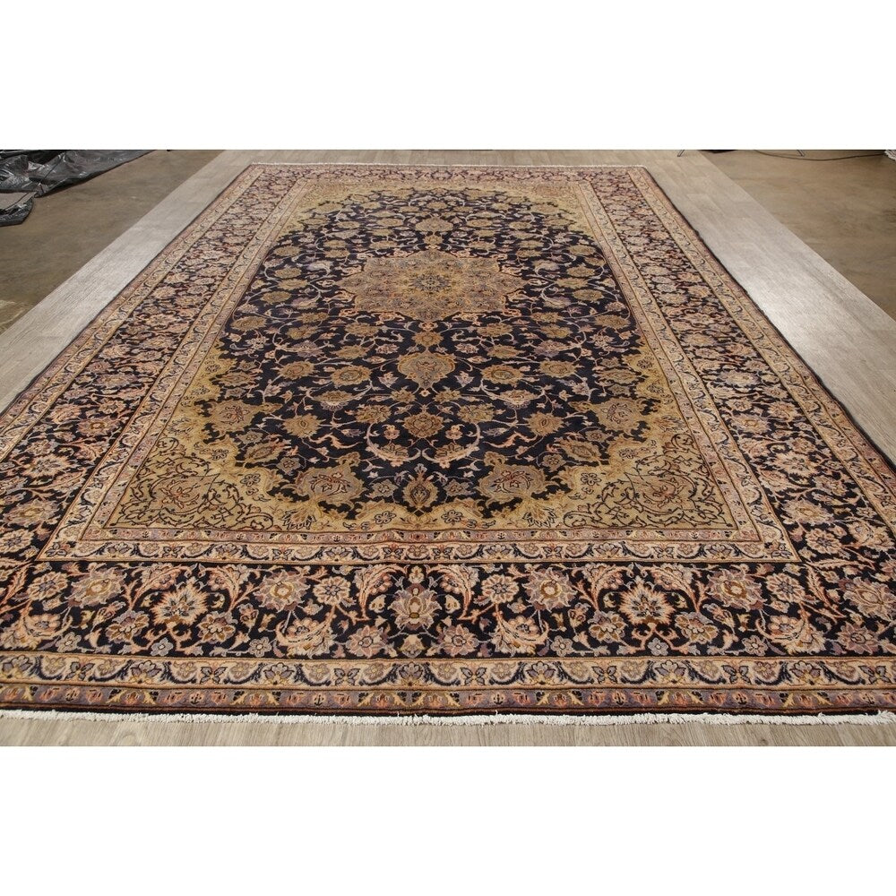 Najafabad Medallion Abrash Hand Knotted Wool Vintage Persian Area Rug - 15'11" x 10'2"