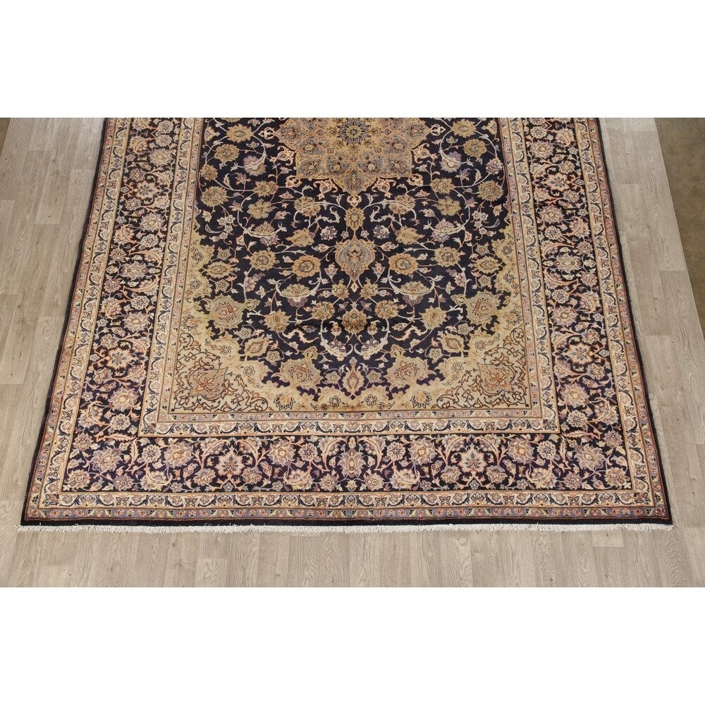 Najafabad Medallion Abrash Hand Knotted Wool Vintage Persian Area Rug - 15'11" x 10'2"