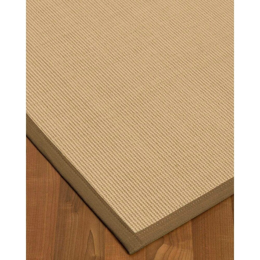 Natural Area Rugs 100%, Natural Fiber Handmade Icon, White Wool/Sisal Rug, Squirrel Border - 6' x 9'
