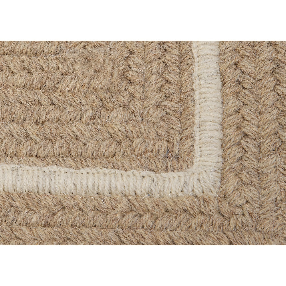 Natural Life Dye-free Braided Reversible Rug