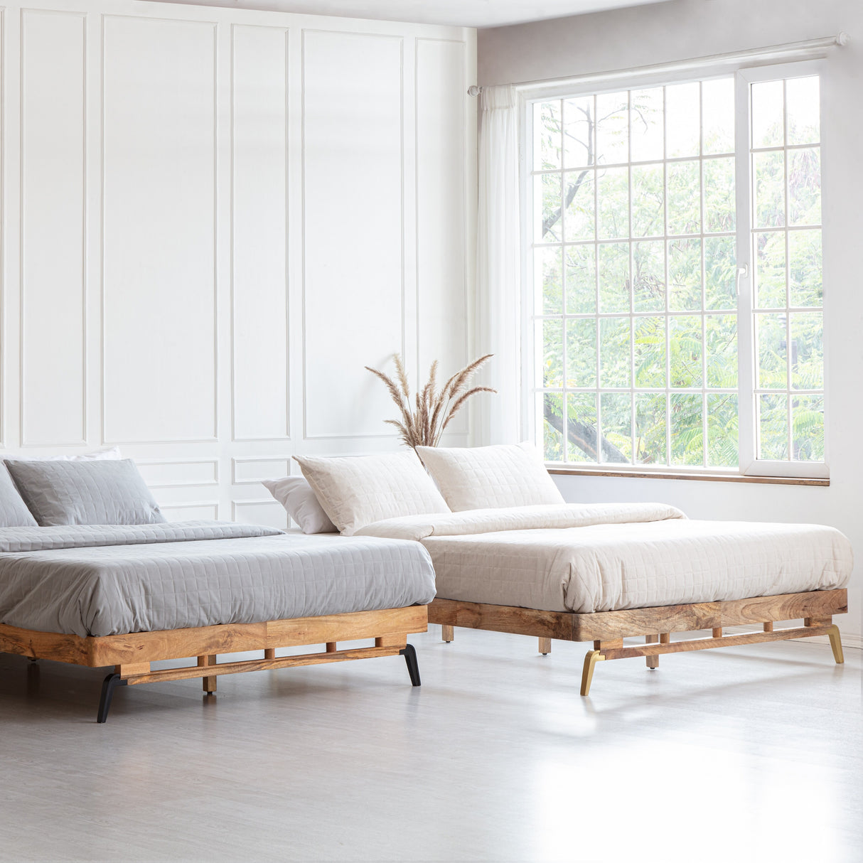 MH London Nelson Mango Rustic Wood Queen-size Platform Bed