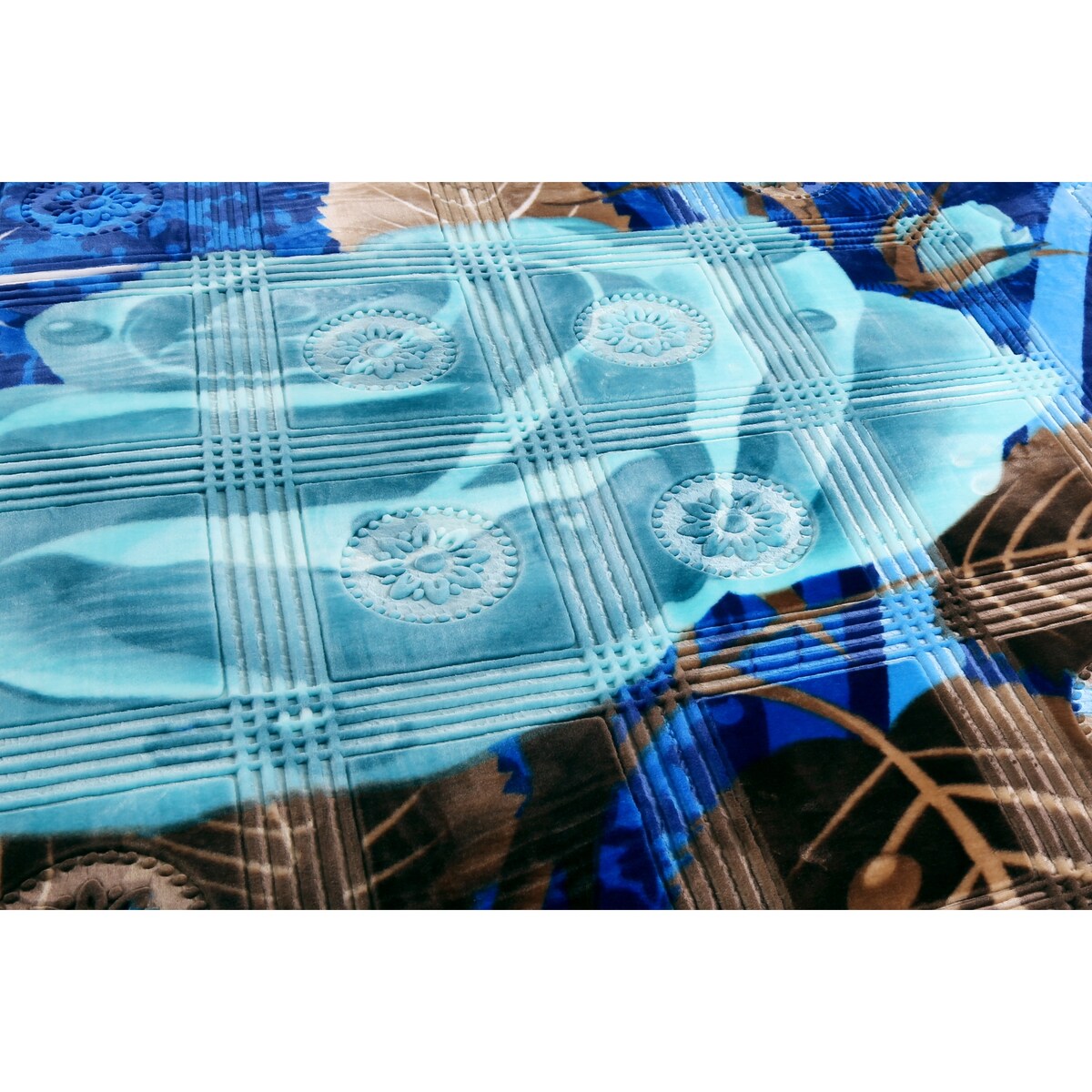 Nestl Velvet 2 Ply Heavy Reversible Printed Raschel Blanket