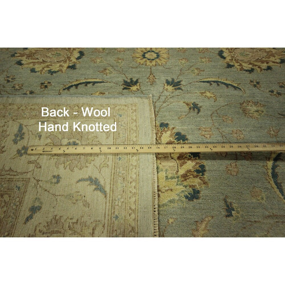 Pakistani Peshawar Blue Floral Chobi Hand-knotted Wool Area Rug (8' x 10')
