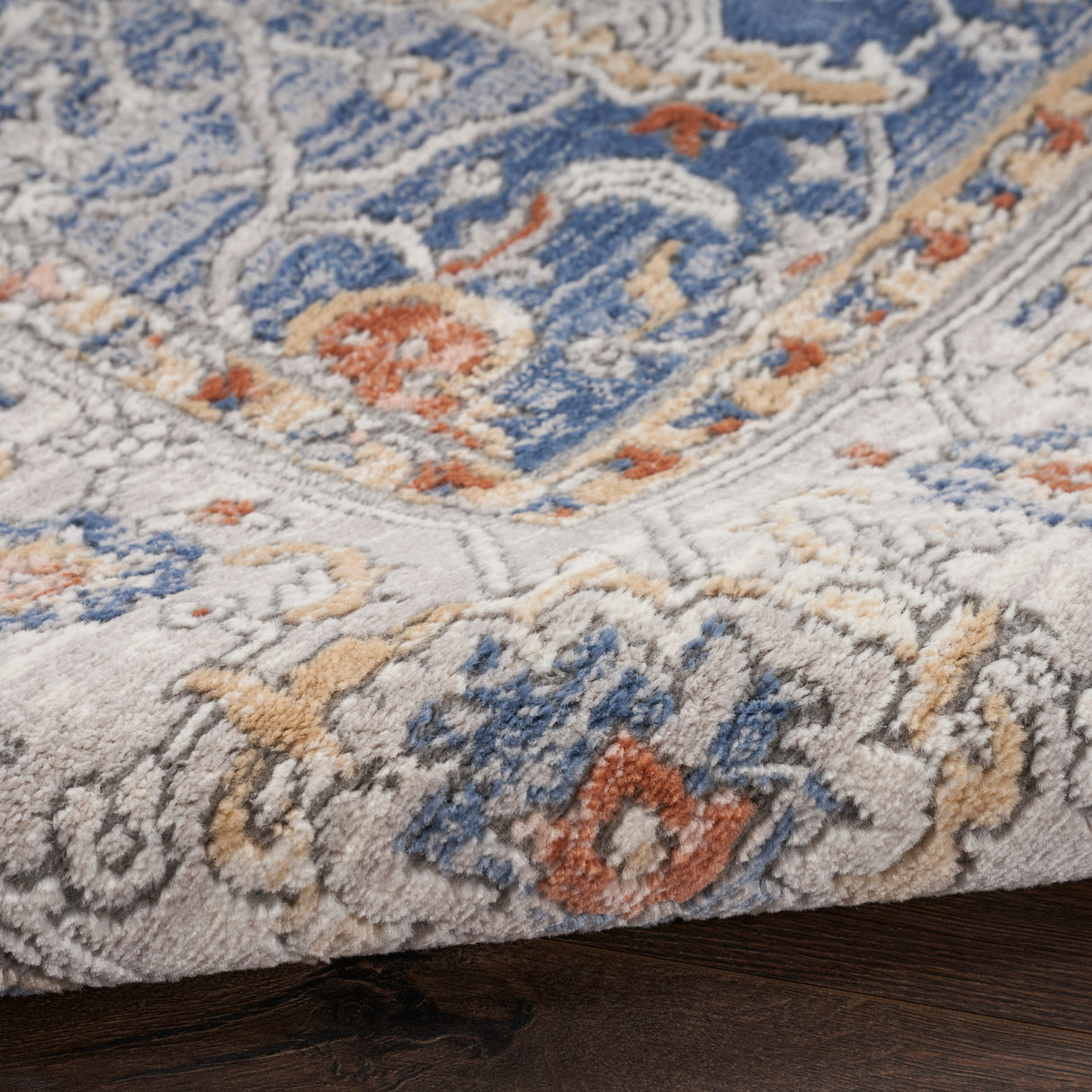 Nicole Curtis Series 4 Indoor only Persian Area Rug