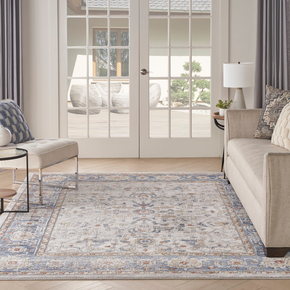 Nicole Curtis Series 4 Indoor only Persian Area Rug