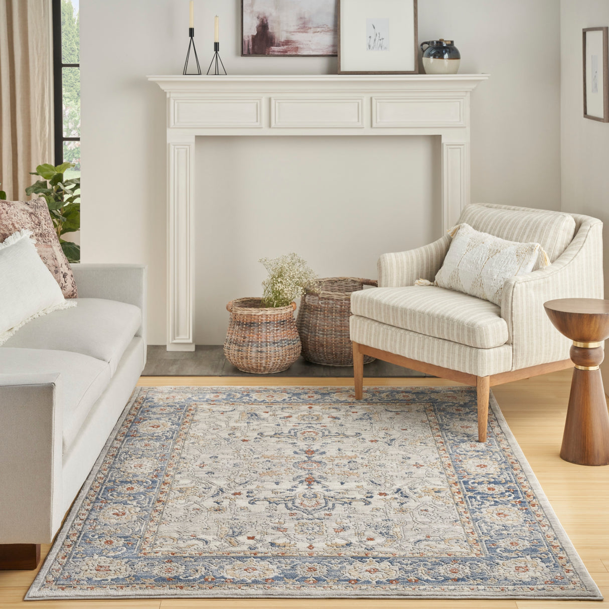 Nicole Curtis Series 4 Indoor only Persian Area Rug