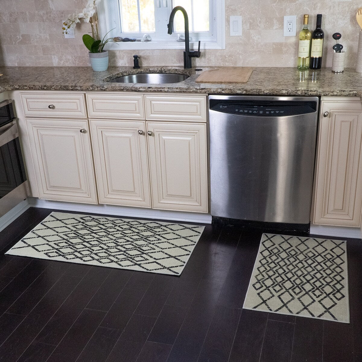 Sussexhome Non Skid Washable Kitchen Runner Rugs Set of 2 - Set of 44 x 24 and 31.5 x 20 Inches