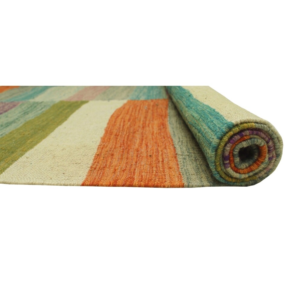 Noori Rug Winchester Kilim Sarosh Ivory/Rust Rug - 5'9" x 7'10"