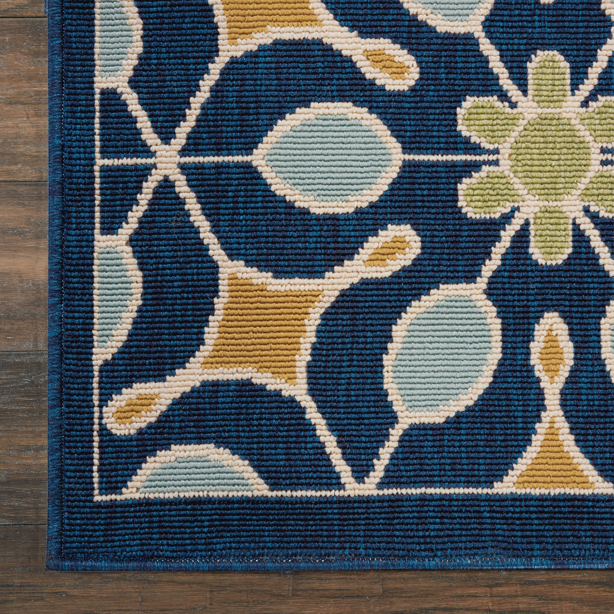 Nourison Caribbean Contemporary Floral Indoor/ Outdoor Area Rug
