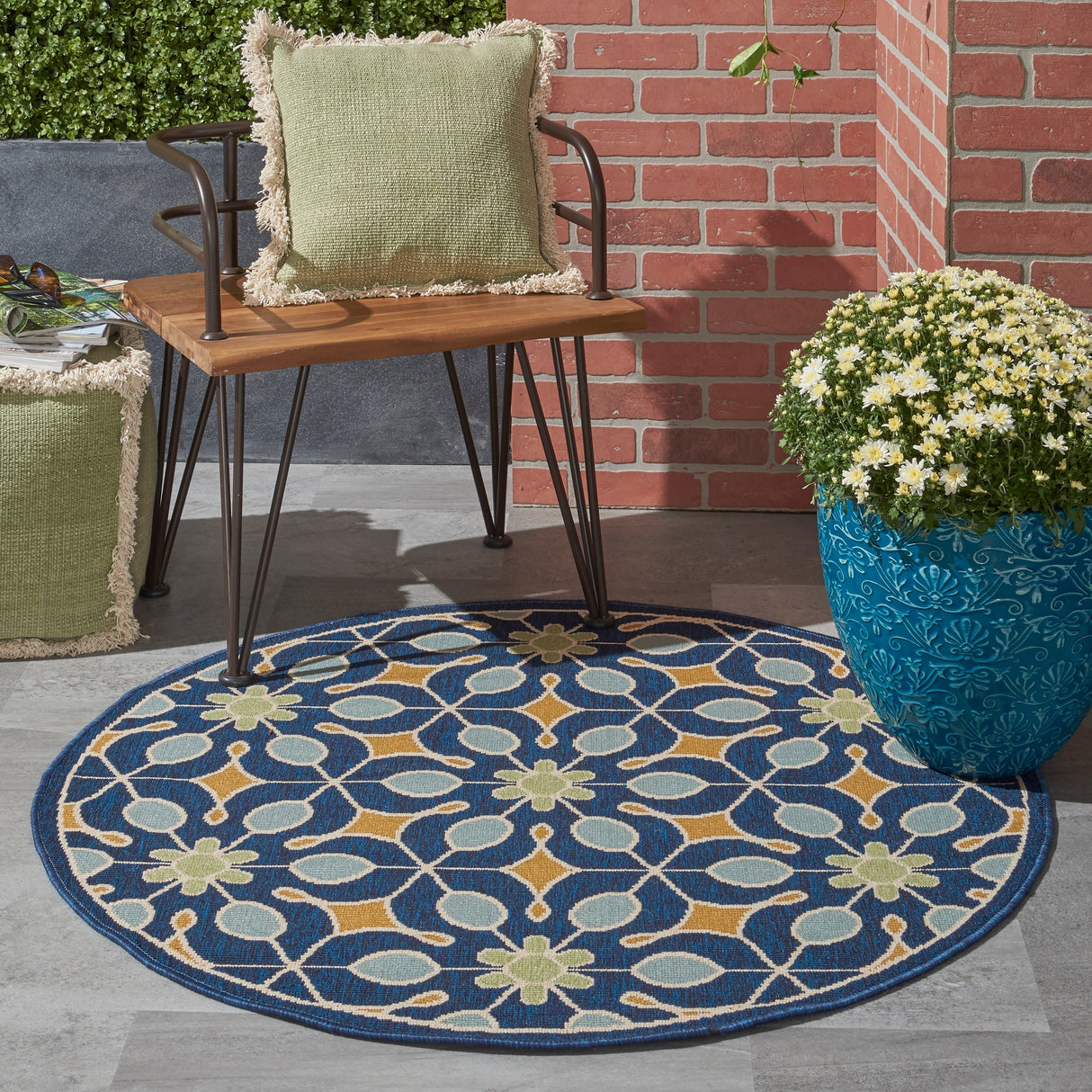 Nourison Caribbean Contemporary Floral Indoor/ Outdoor Area Rug