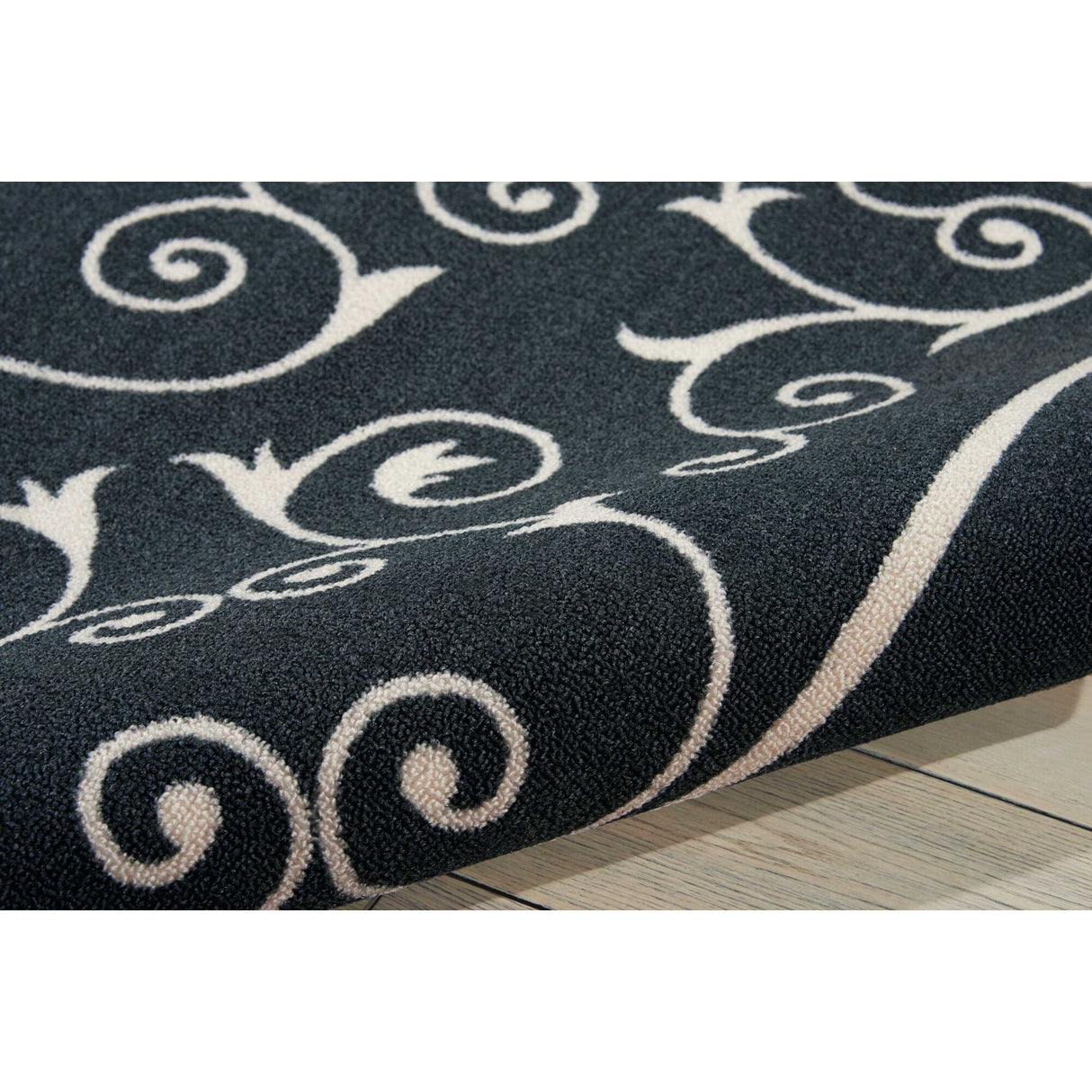 Nourison Scrolling Ivory Vines Indoor/ Outdoor Area Rug